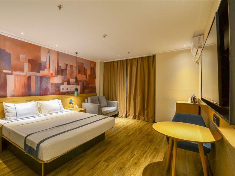 City Comfort Inn Wuhan Caidian Square Экстерьер фото