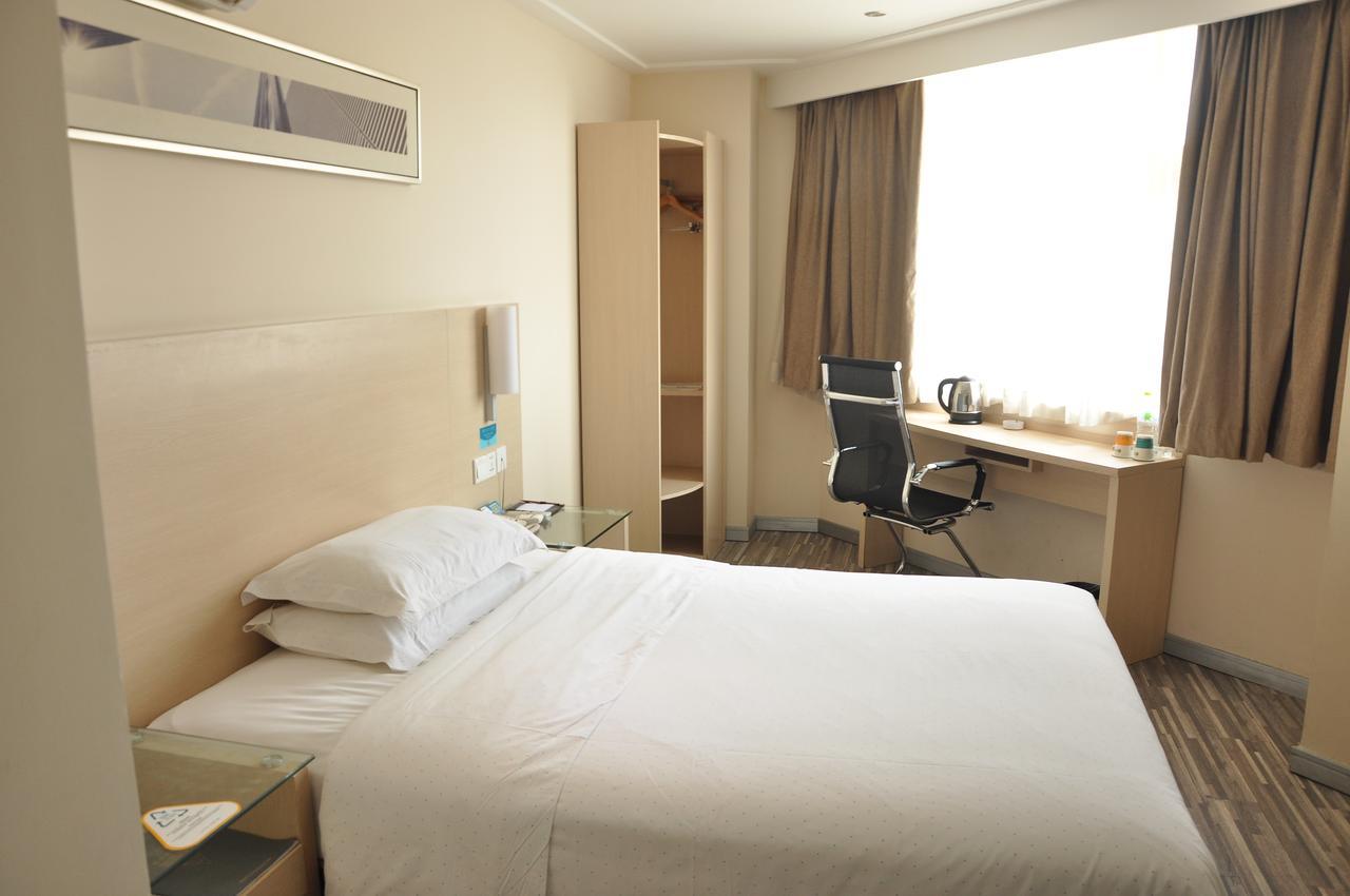 City Comfort Inn Wuhan Caidian Square Экстерьер фото