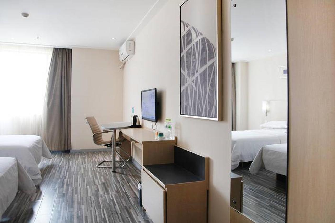 City Comfort Inn Wuhan Caidian Square Экстерьер фото